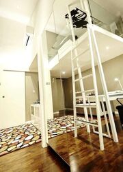 Holland Road (D10), Condominium #634103451